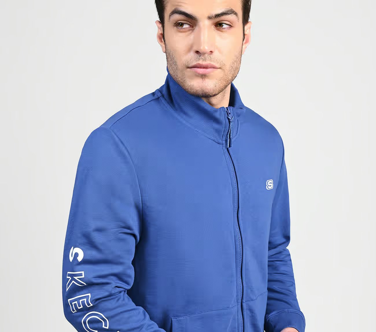 SKECHERS LIFESTYLE JACKET, ROYAL Apparel Right View