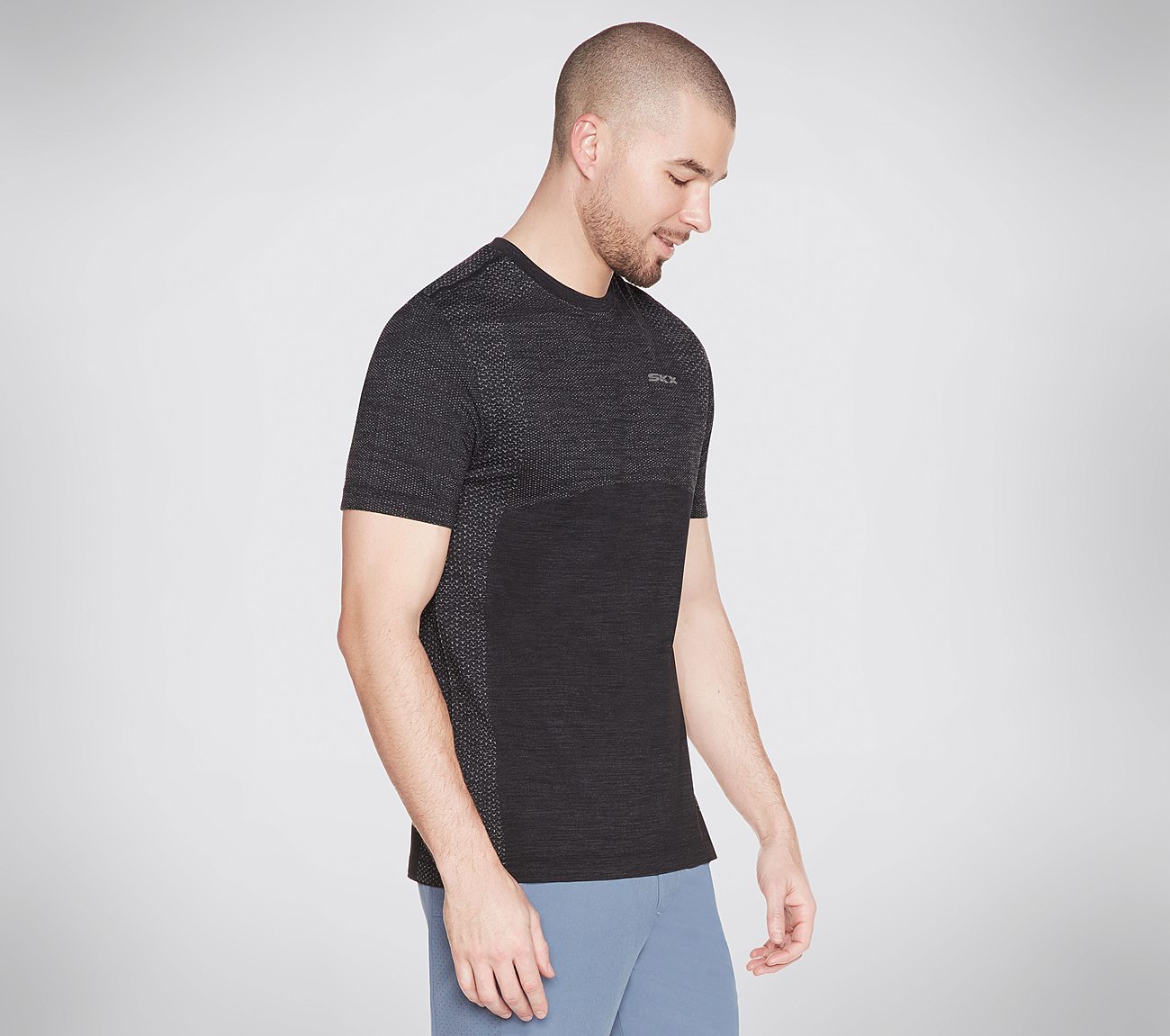 SEAMLESS S/S T-SHIRT, BBBBLACK Apparel Top View