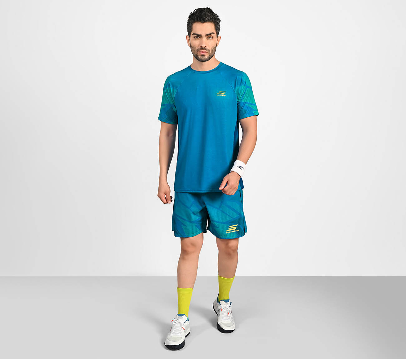 PICKLEBALL PERFORMANCE SHORTS, PERIWINKLE/AQUA Apparel Right View