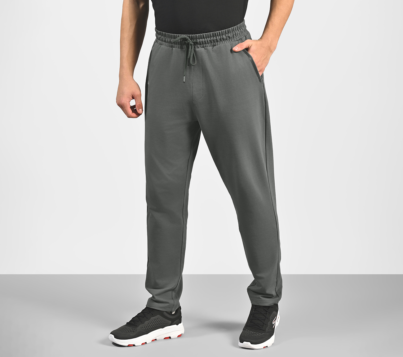 ACTIVE WOVEN PANT, BLACK/CHARCOAL Apparel Top View