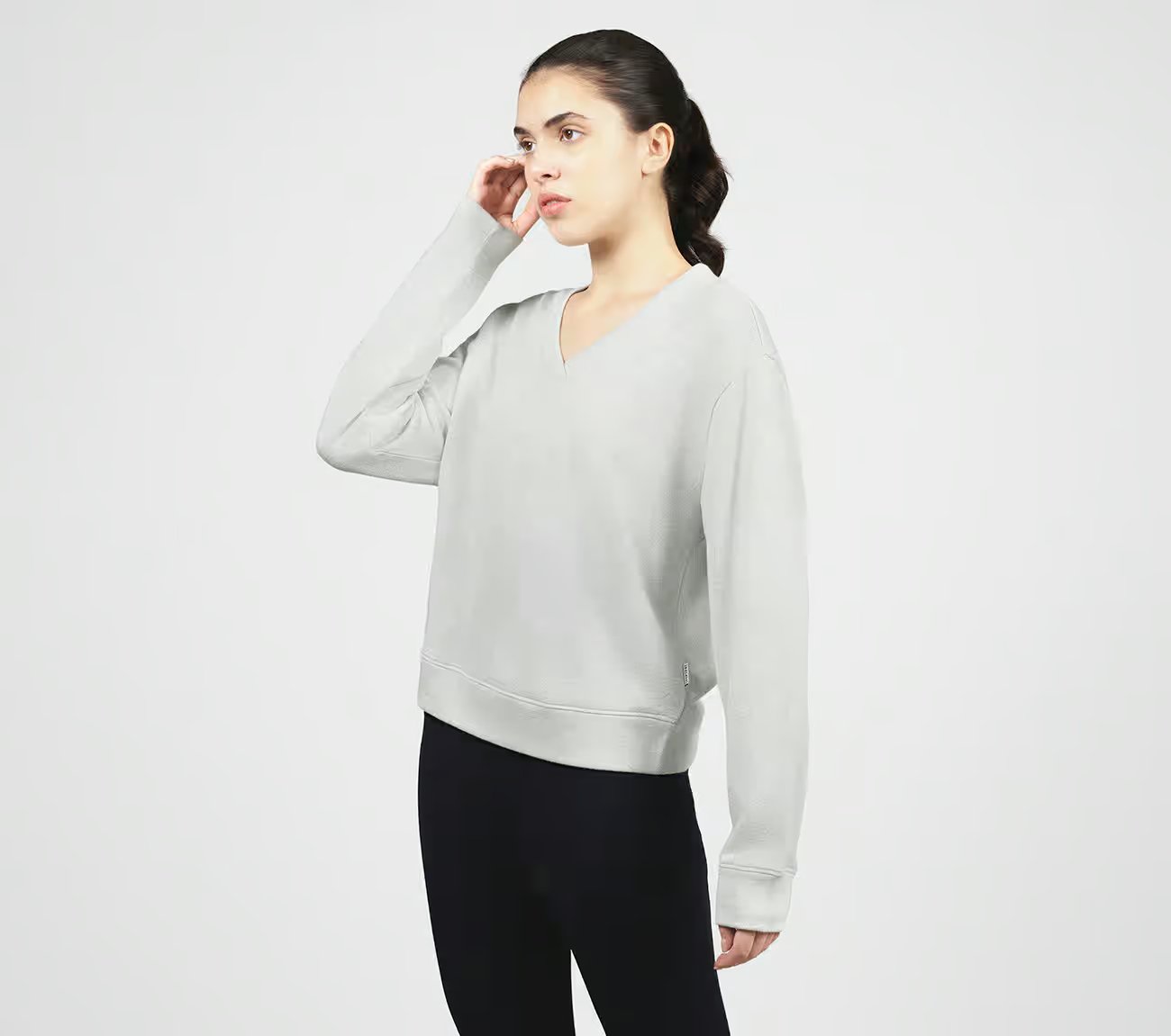 SKECH-SWEATS SHIMMER  V-NECK, GREY Apparel Top View