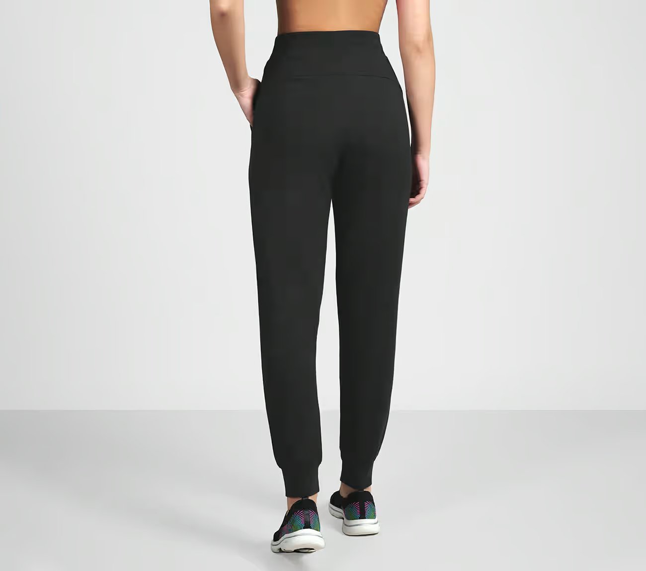 SKECHLUXE RENEW JOGGER, BBBBLACK Apparel Left View