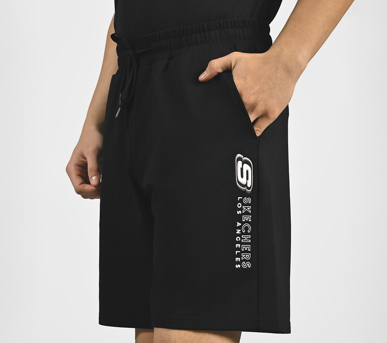 SKECHERS BASIC SHORTS, BLACK Apparel Right View