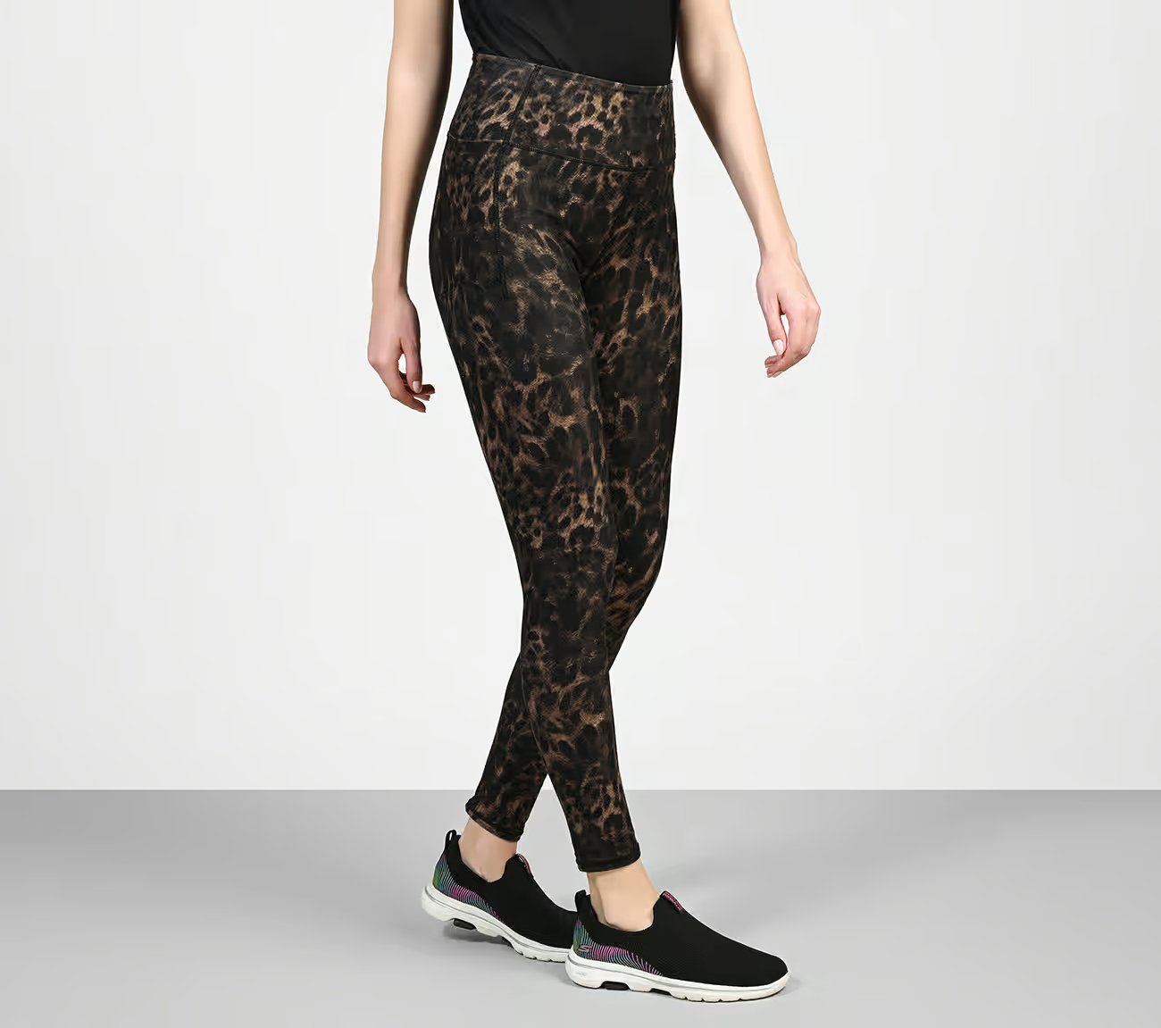 SKECHERS DIAMOND BRUSHED CHEETAH HW FL LEGGING, NATURAL/TAUPE Apparel Bottom View