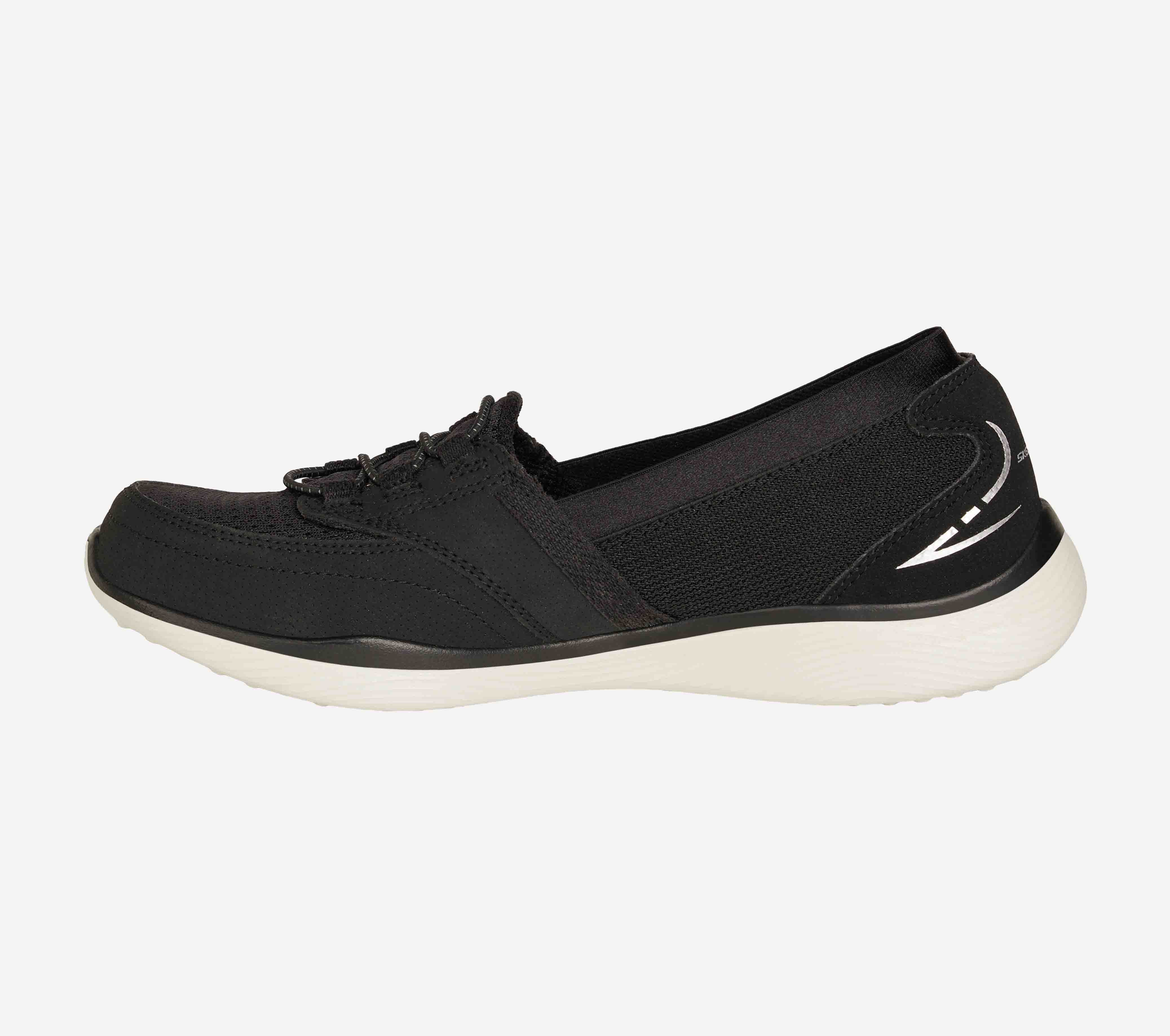 MICROBURST 2.0 - SAVVY POISE, BLACK/WHITE Footwear Left View