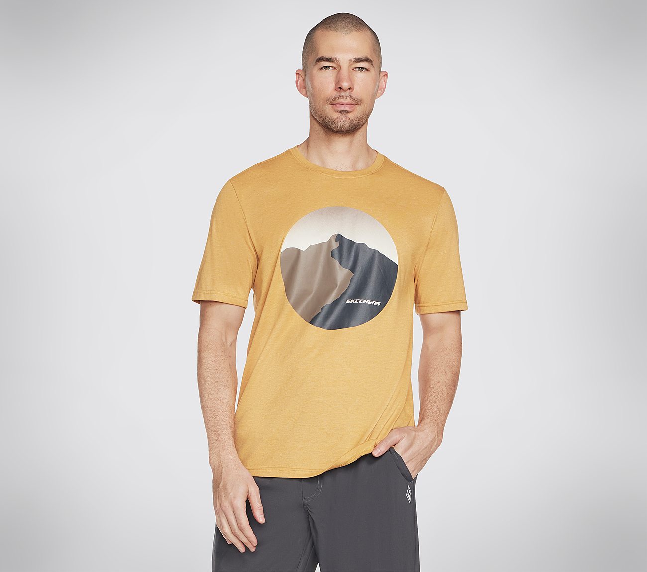 COOL OASIS T-SHIRT, GOLD Apparels Lateral View