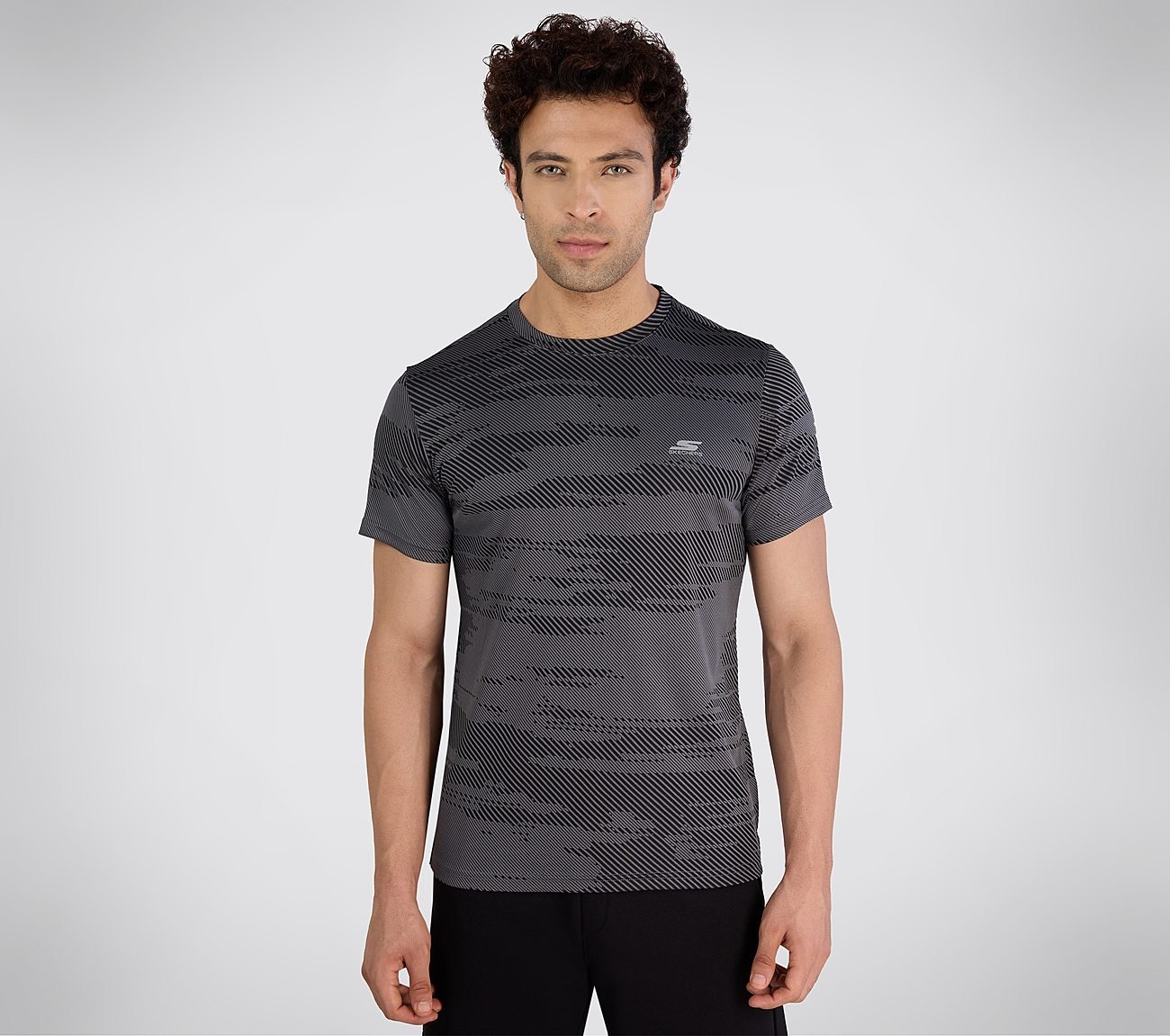 SS SKECHERS JACQUARD T-SHIRT, GUN METAL Apparel Lateral View