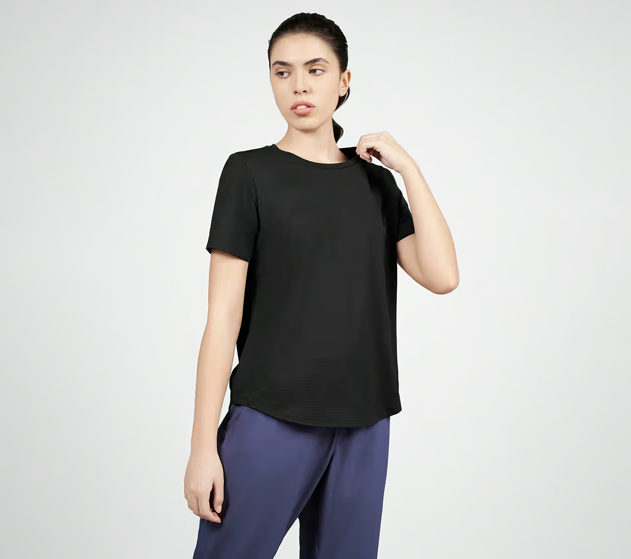 GODRI SWIFT TEE, BBBBLACK Apparels Bottom View