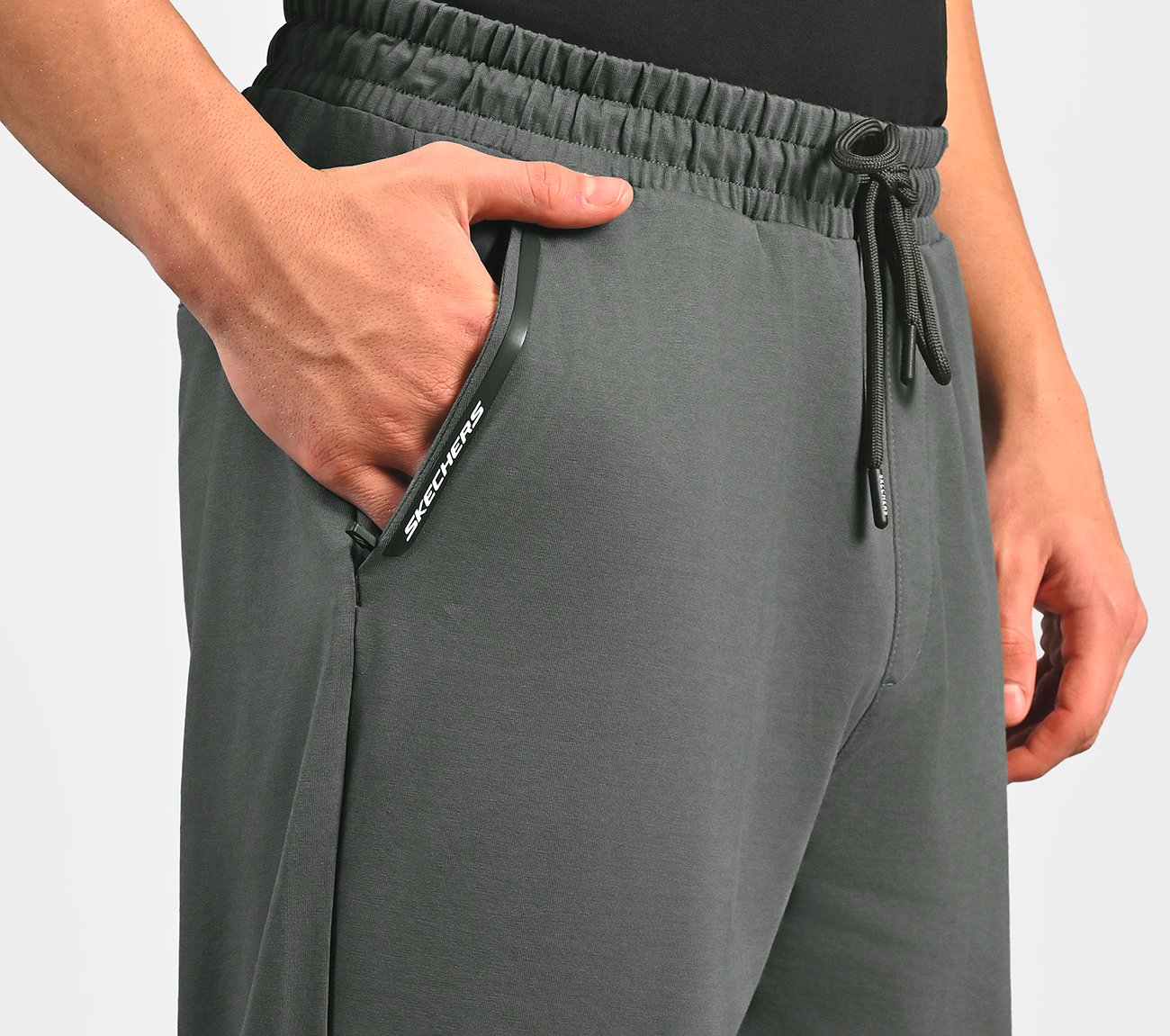 ACTIVE WOVEN PANT, BLACK/CHARCOAL Apparel Right View