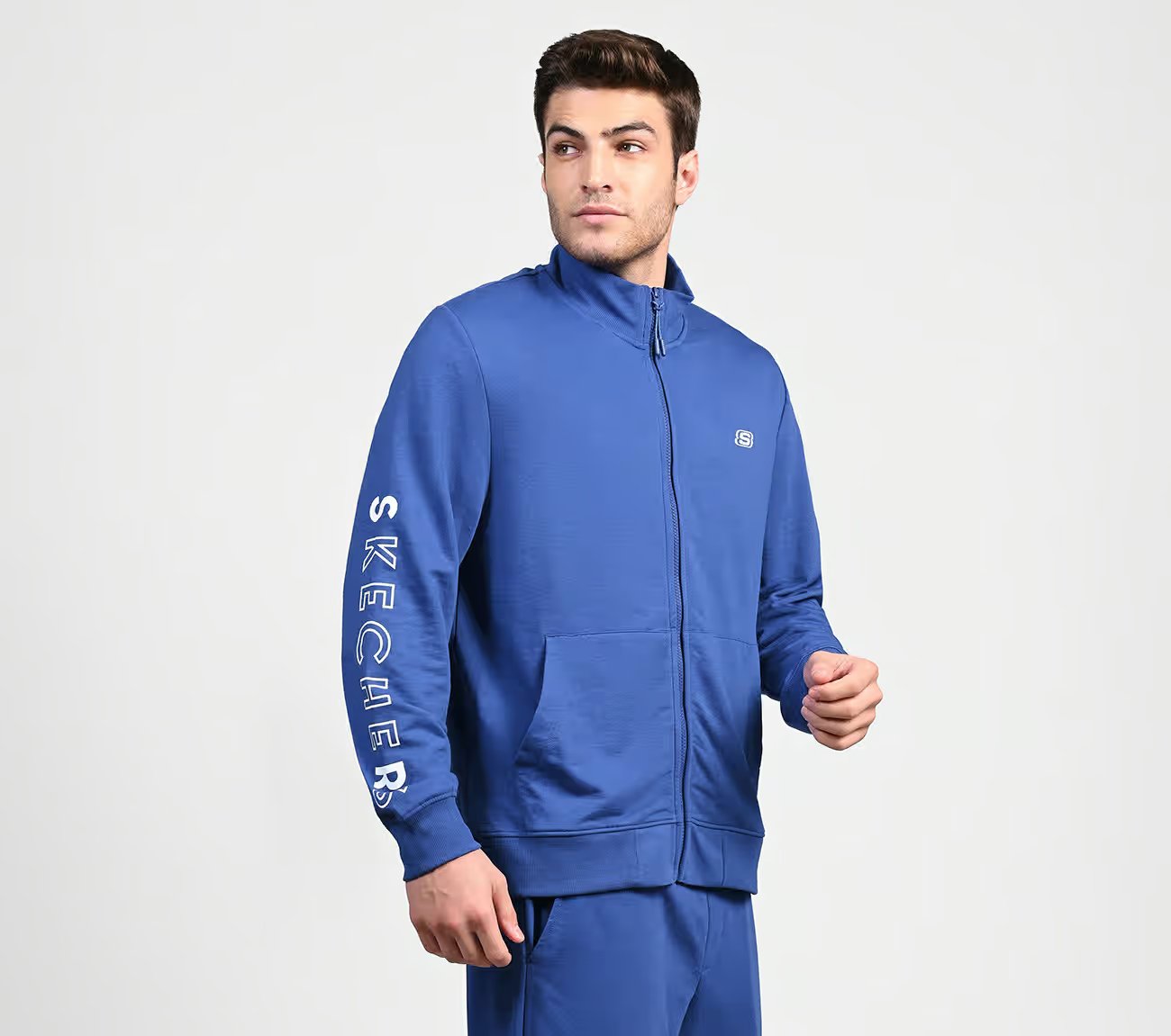 SKECHERS LIFESTYLE JACKET, ROYAL Apparel Bottom View